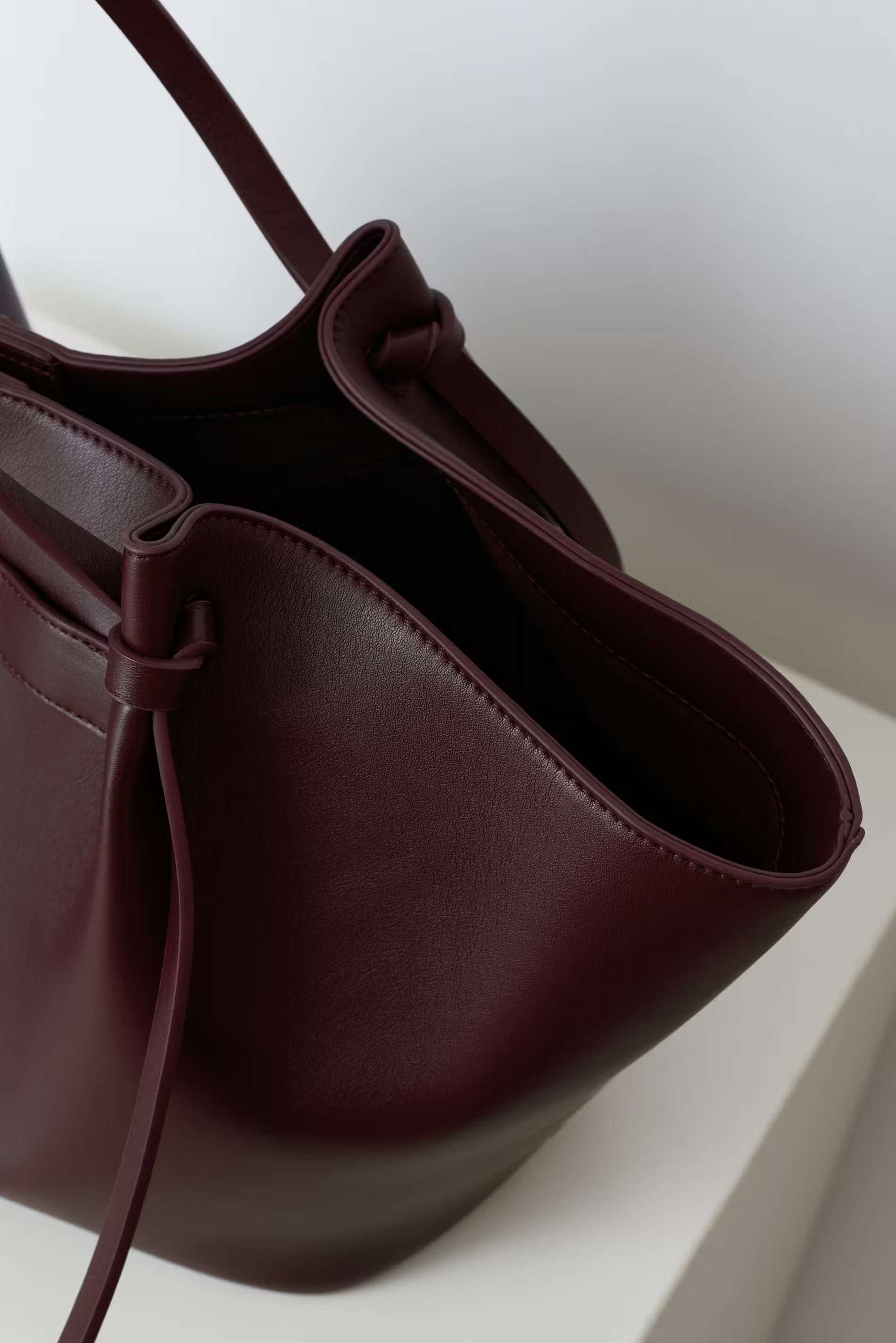 Gina Tricot | Long strap pu bag Burgundy