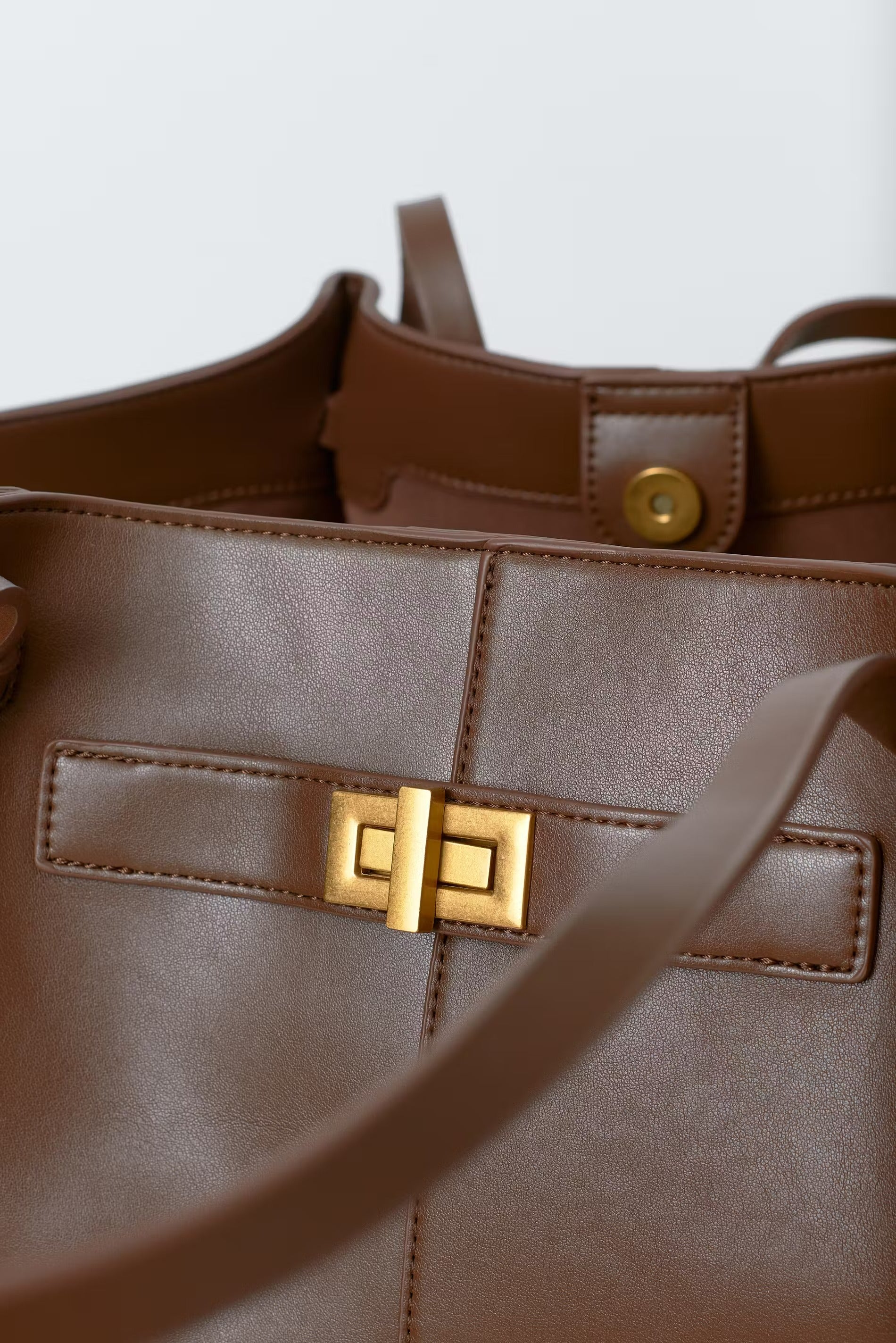 Gina Tricot | Long strap pu bag Dark Brown